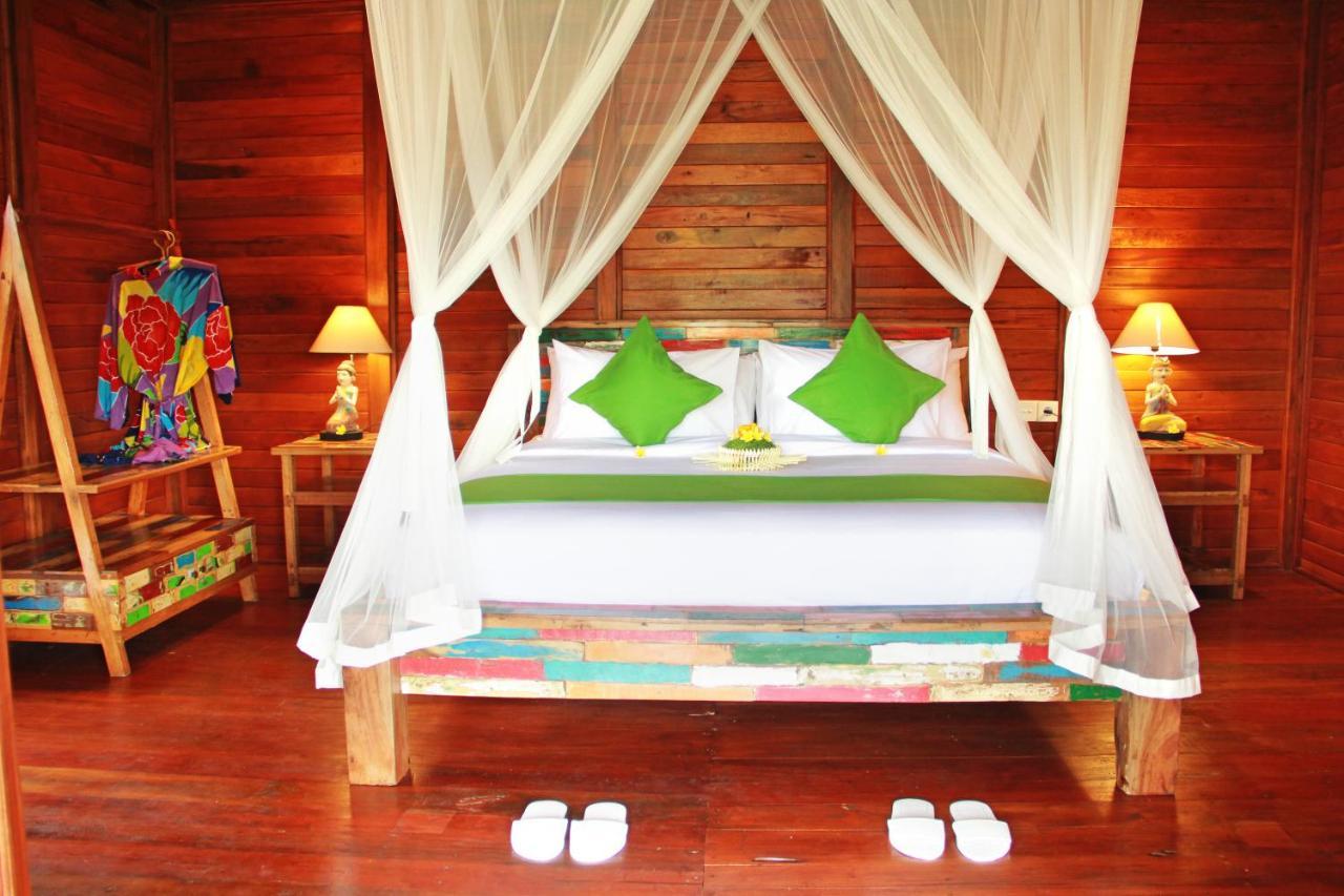 One Bedroom Grand Javanese Joglo Ubud 1 Luaran gambar